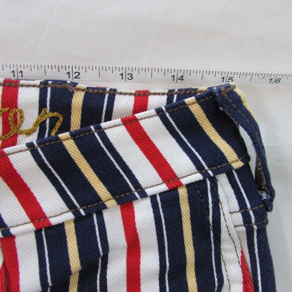 Wrangler Lainey Wilson Women's 28x32 Patriotic Stripe Jeans Star Spangled 112368 - Picture 5 of 8